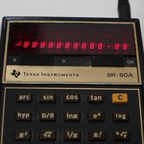 Calculatrice Scientifique Texas Instruments SR-50 – Vintage 1970s, Fonctionnelle